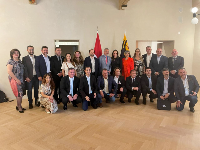 Keli Guimarães visita à Câmara Municipal e Prefeitura de Genebra