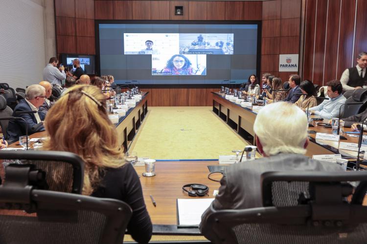 Foto: Geraldo Bubniak/AEN O vice-governador Darci Piana participa nesta terca-feira (10) do Lançamento e apresentação do novo relatório da OCDE e assinatura da renovação de parceria