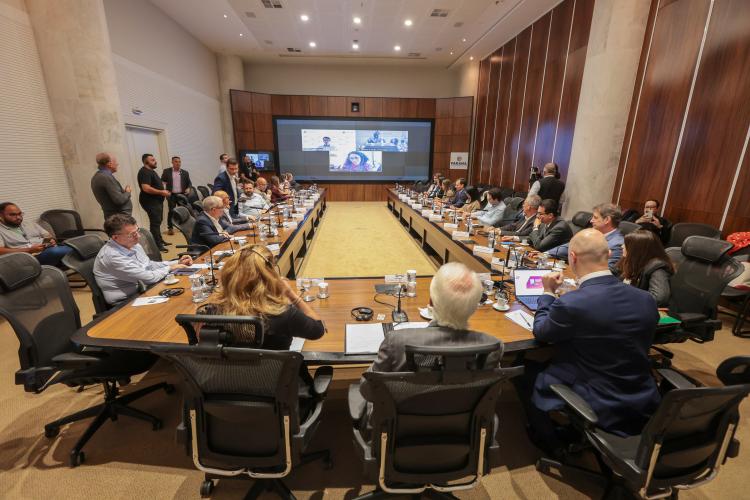 Foto: Geraldo Bubniak/AEN O vice-governador Darci Piana participa nesta terca-feira (10) do Lançamento e apresentação do novo relatório da OCDE e assinatura da renovação de parceria