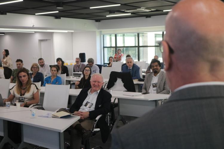 Último dia do III Fórum Internacional é marcado pela Declaração Final do Paraná