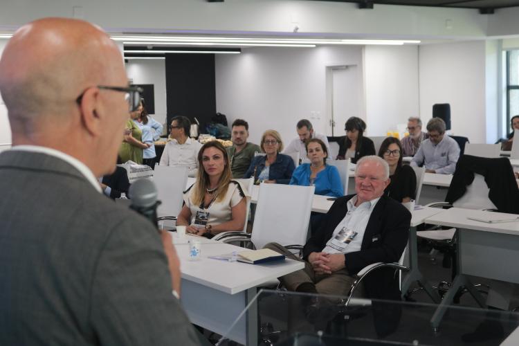 Último dia do III Fórum Internacional é marcado pela Declaração Final do Paraná