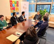 Paraná firma parceria com ONU-Habitat para criação de Observatório de Cidades Inteligentes