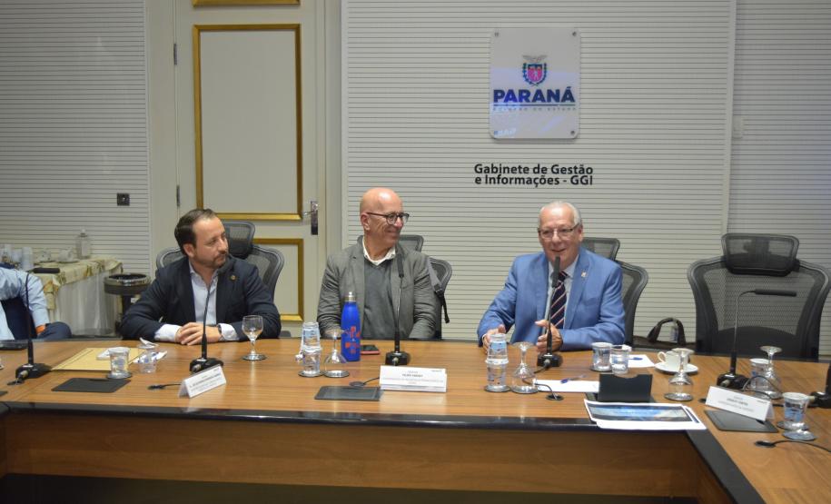 O Paraná recebeu uma delegação composta por representantes dos setores de indústria, meio ambiente e inovação do estado de Chihuahua, no México.