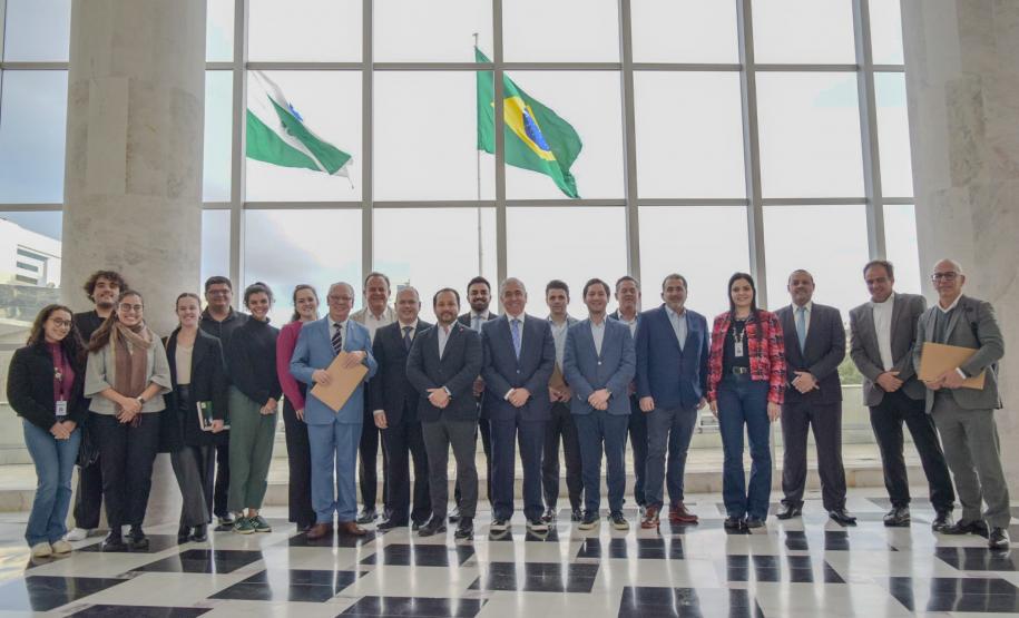 O Paraná recebeu uma delegação composta por representantes dos setores de indústria, meio ambiente e inovação do estado de Chihuahua, no México.